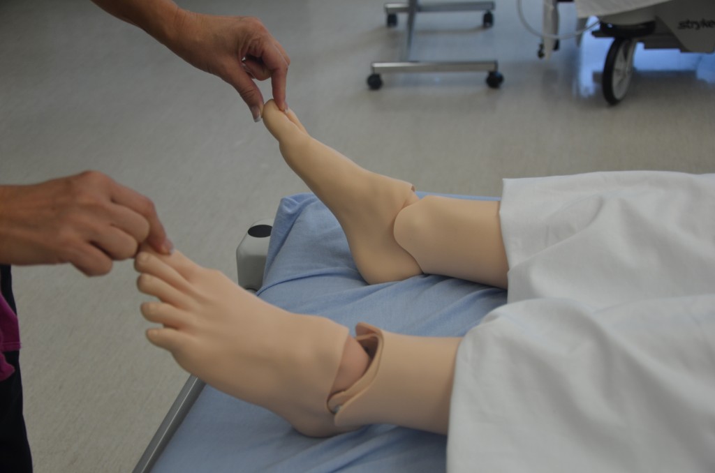 capillary refill test on foot
